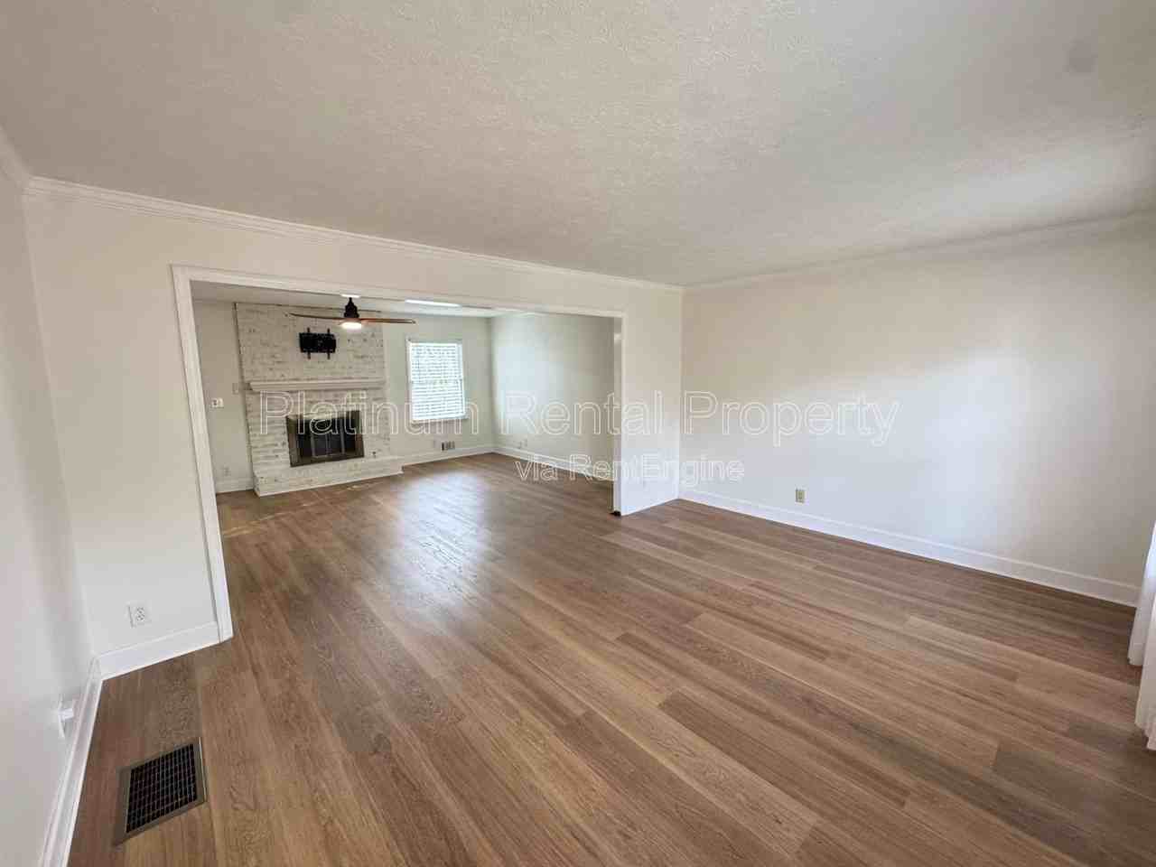 4007 Shady Cir Nw - Photo 7 of 45