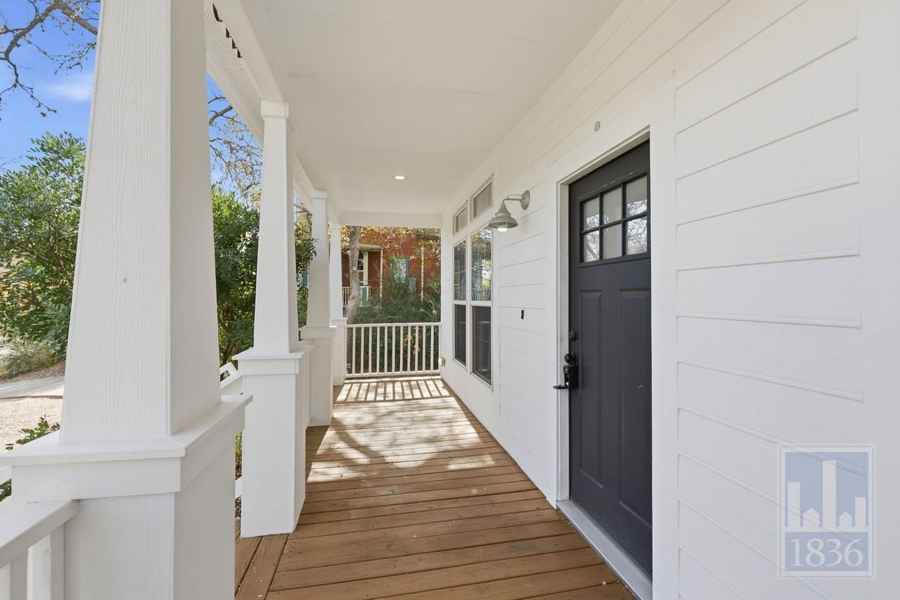 1116 Lott Ave - Photo 5 of 50