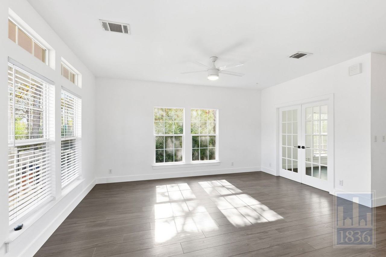 1116 Lott Ave - Photo 7 of 50