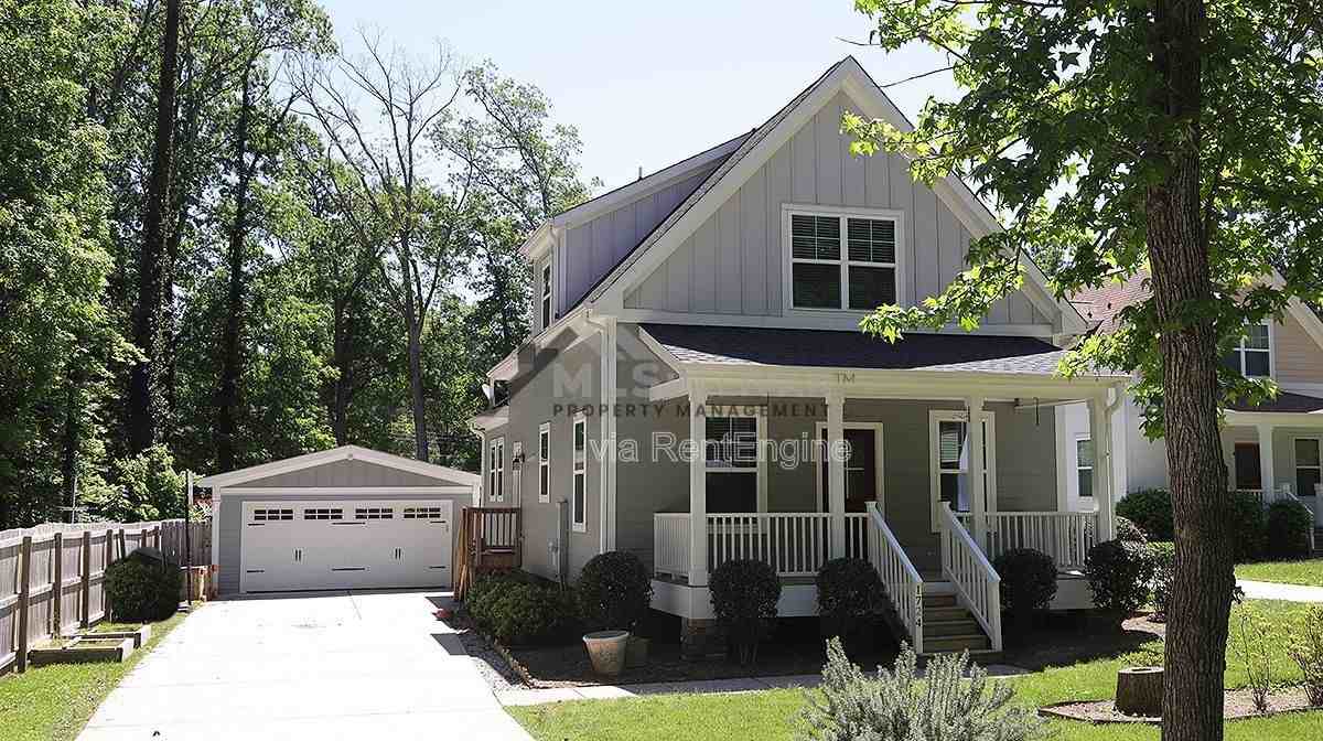 1724 Arrowhead Dr - Photo 2 of 19