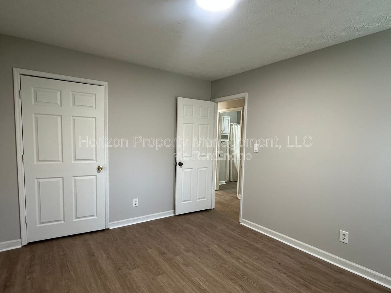 5142 Farm Place Dr Ne - Photo 2 of 14