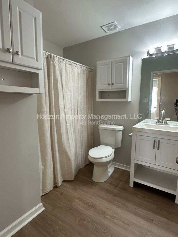 5142 Farm Place Dr Ne - Photo 7 of 14