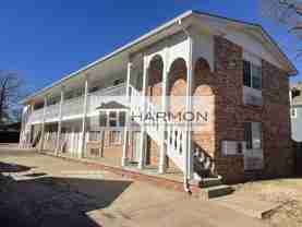 925 S Main St #8 - Photo 1 of 1