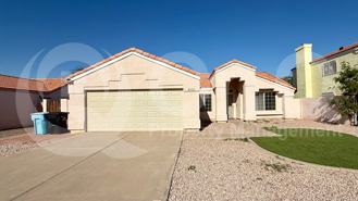 8622 W Roanoke Ave - Photo 1 of 1