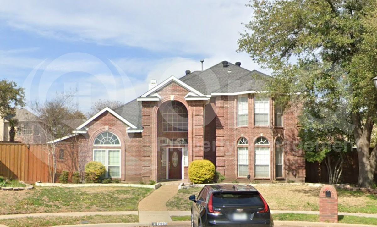 7012 Carlton Ln - Photo 2 of 3