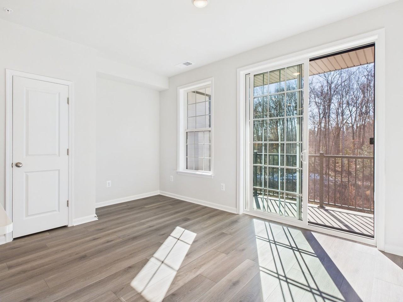 13211 Garland Ln - Photo 7 of 36