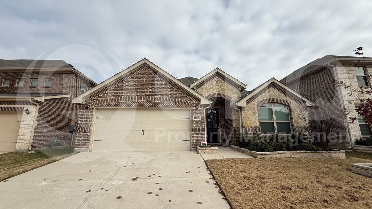 11016 Silver Falls Ct - Photo 2 of 5