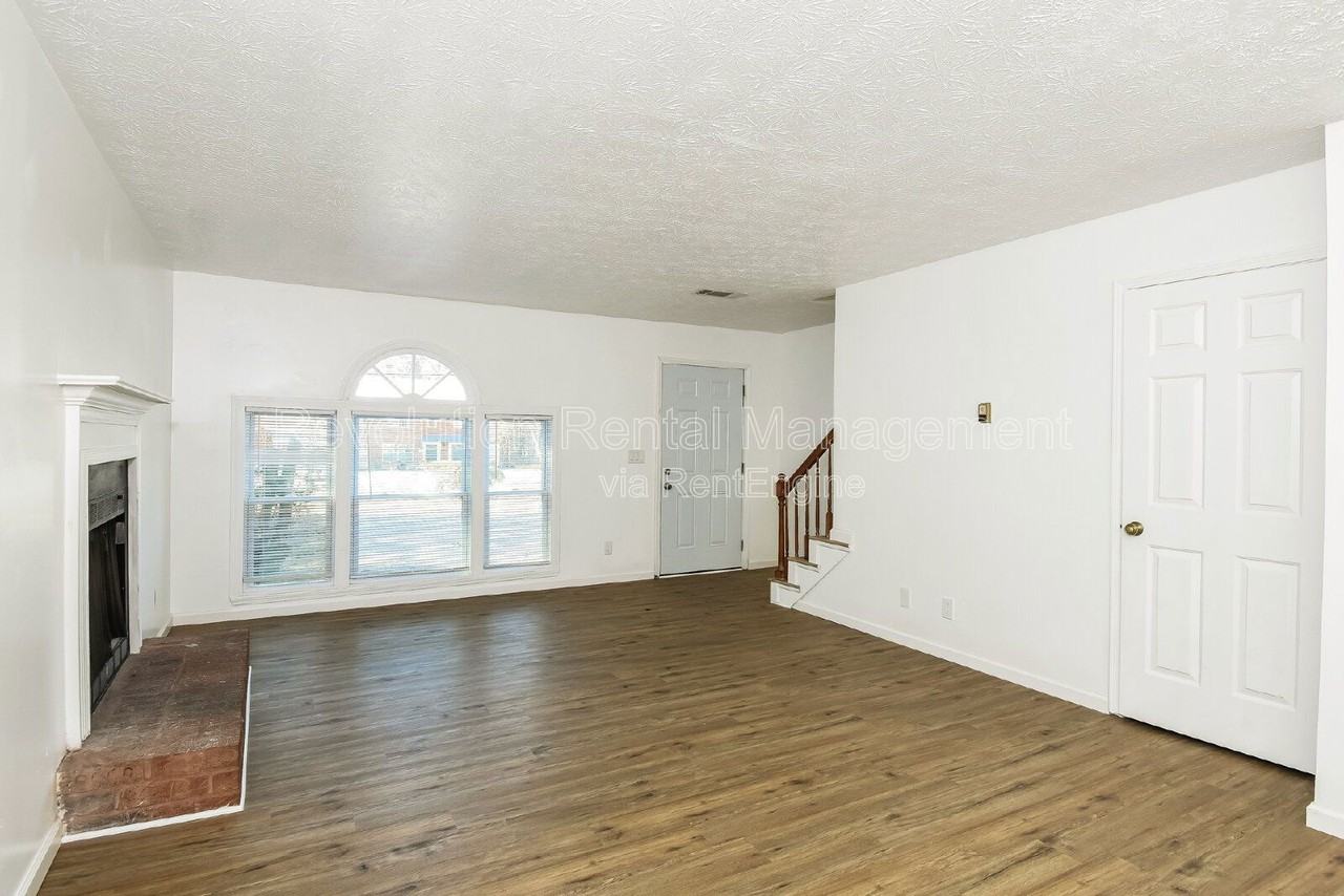 1307 Sweet Pine Dr - Photo 7 of 17