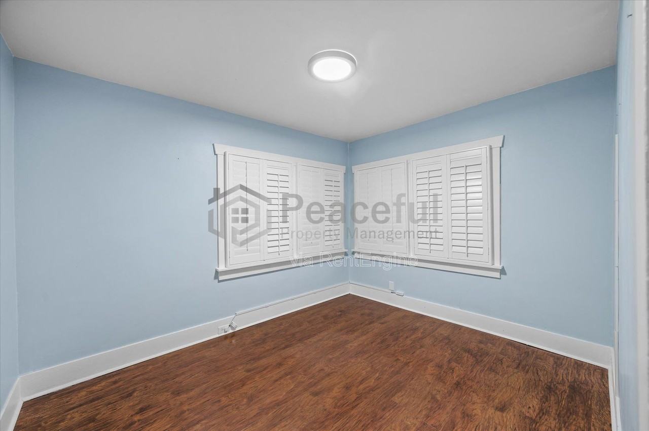 662 E Redondo Ave - Photo 7 of 20