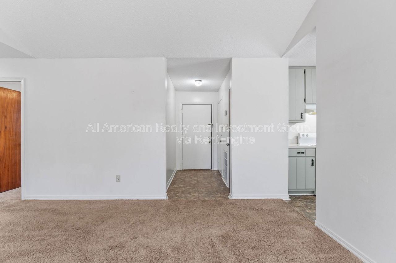 1925 Estival St - Photo 3 of 24