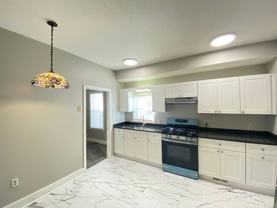 7 Commercial St #A - Photo 1 of 1