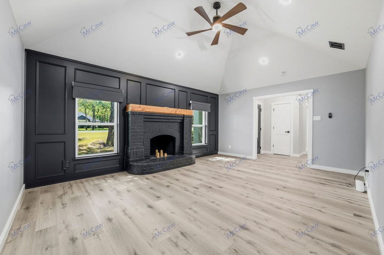 2001 Lazy Ln - Photo 3 of 35