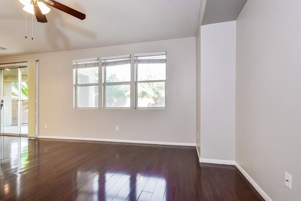 324 Point Loma Ave - Photo 6 of 17