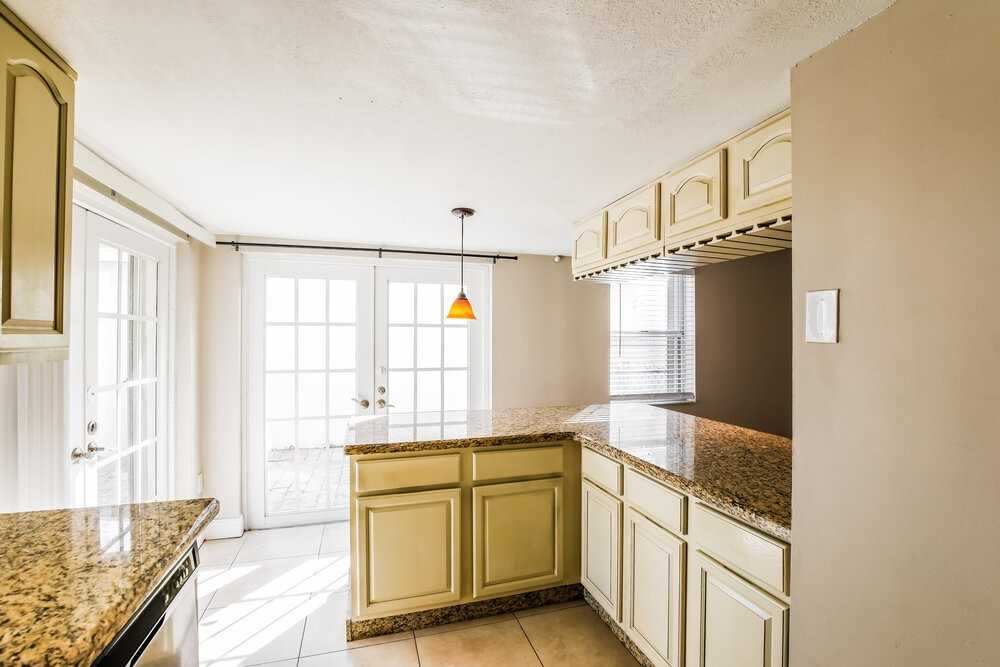 4771 Sw 154th Ave - Photo 7 of 17