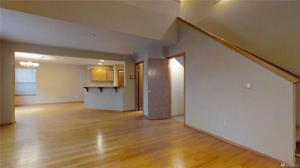 1476 Bobs Hollow Ln #8795409 - Photo 4 of 15