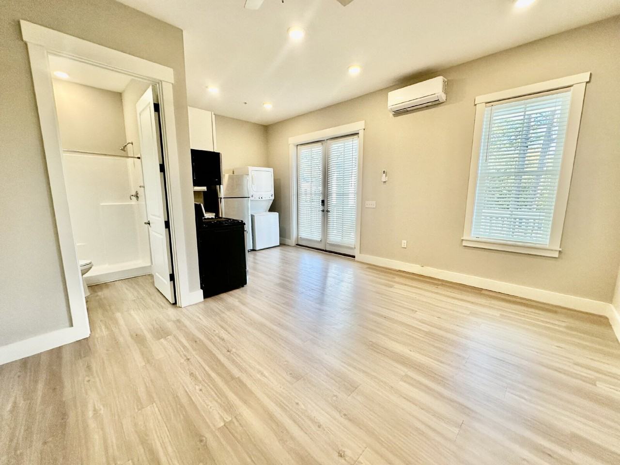 4 Marianna Way #202 - Photo 6 of 12