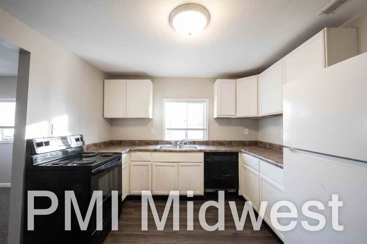 311 Harrison St - Photo 6 of 16