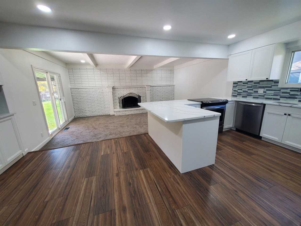 48842 Callens Rd - Photo 3 of 16