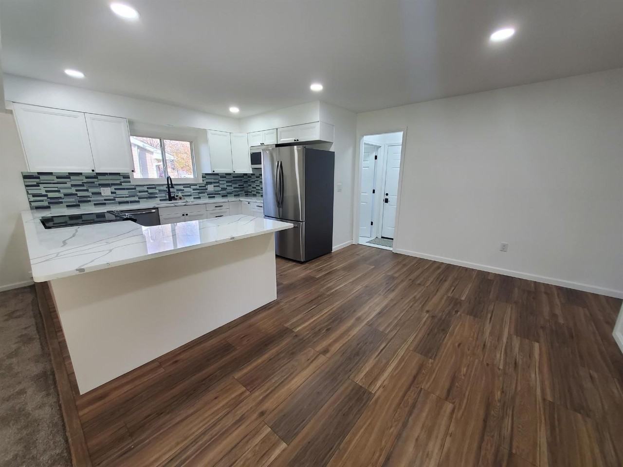 48842 Callens Rd - Photo 5 of 16