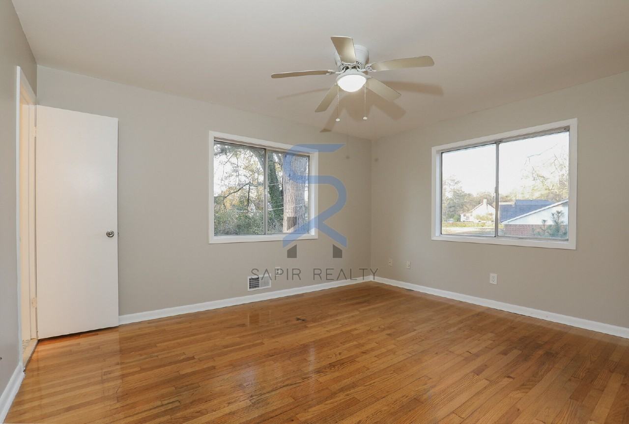 507 Menefee St - Photo 7 of 21