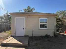 featured image of 1501 Clover Dr