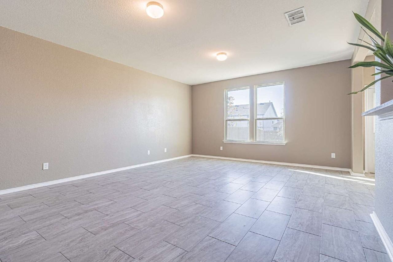 11934 Sitio Plns - Photo 5 of 26