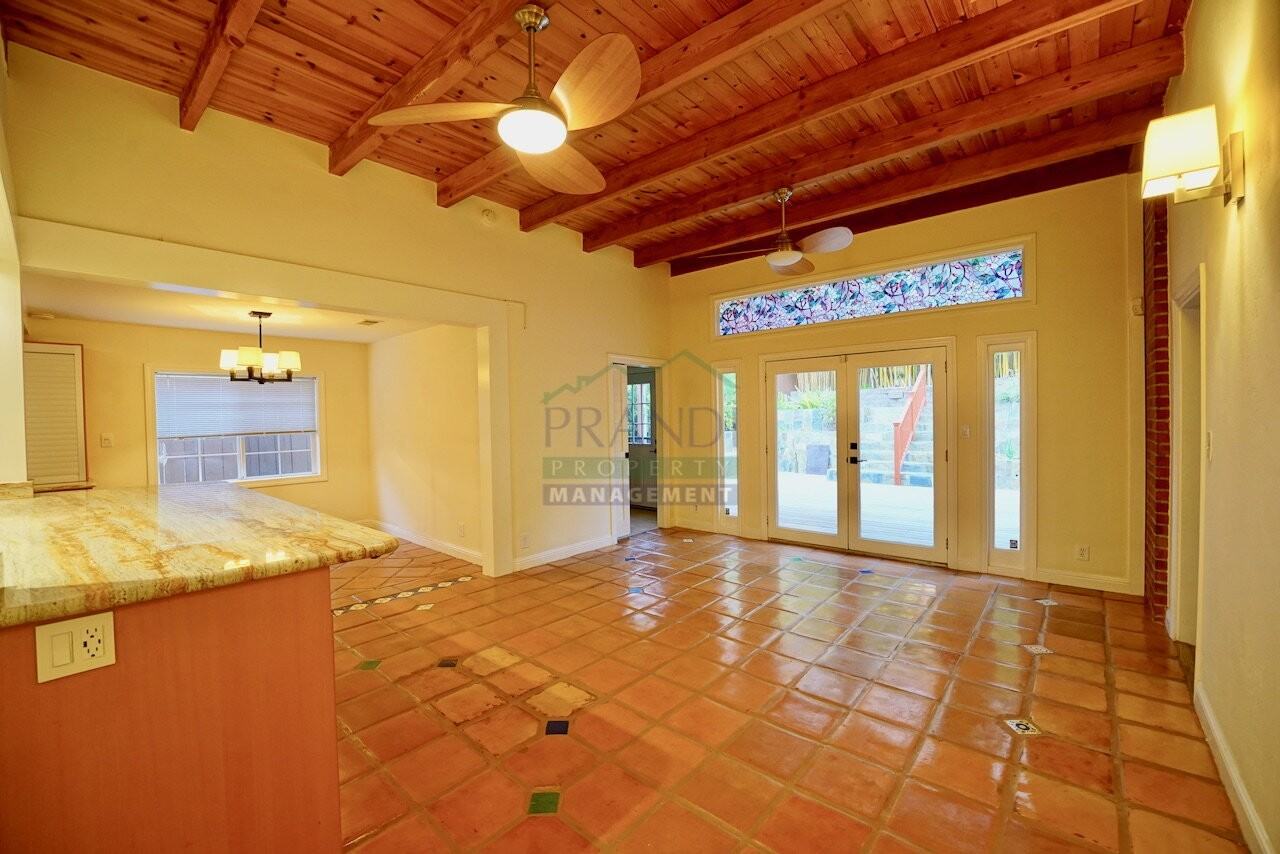 117 Union St - Photo 7 of 20