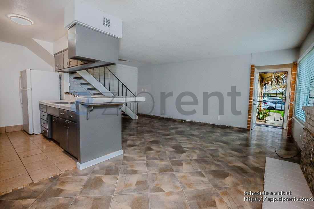 4145 Apostolo Cir #2 - Photo 6 of 22