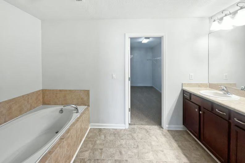 10306 Magnolia Ridge Dr - Photo 6 of 11