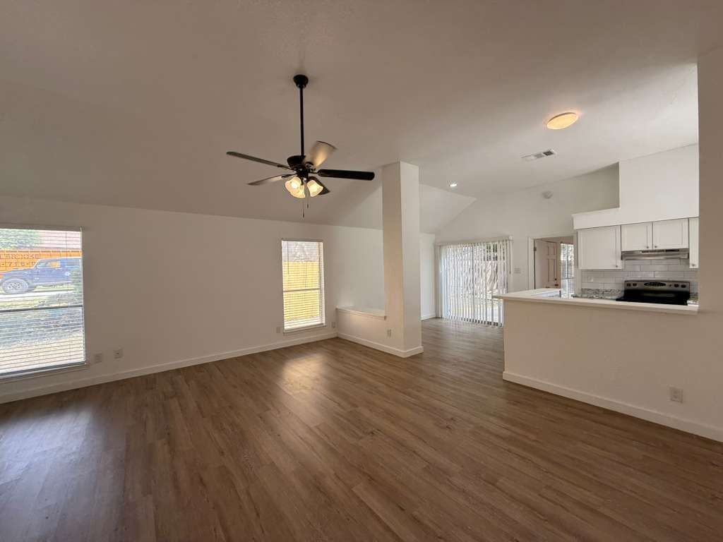 9002 Mouton - Photo 2 of 26