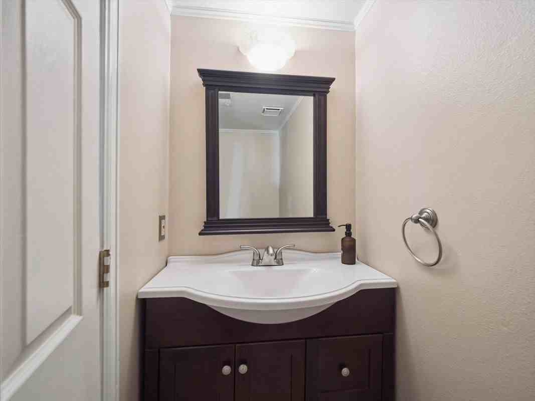 9274 W Friend Dr - Photo 5 of 20