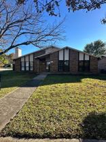 401 Willow Way - Photo 1 of 1