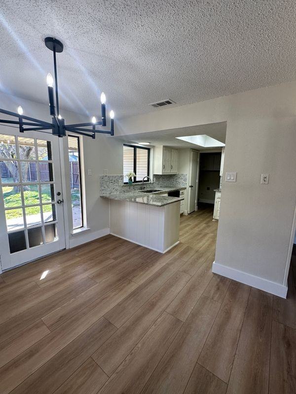 401 Willow Way - Photo 3 of 3