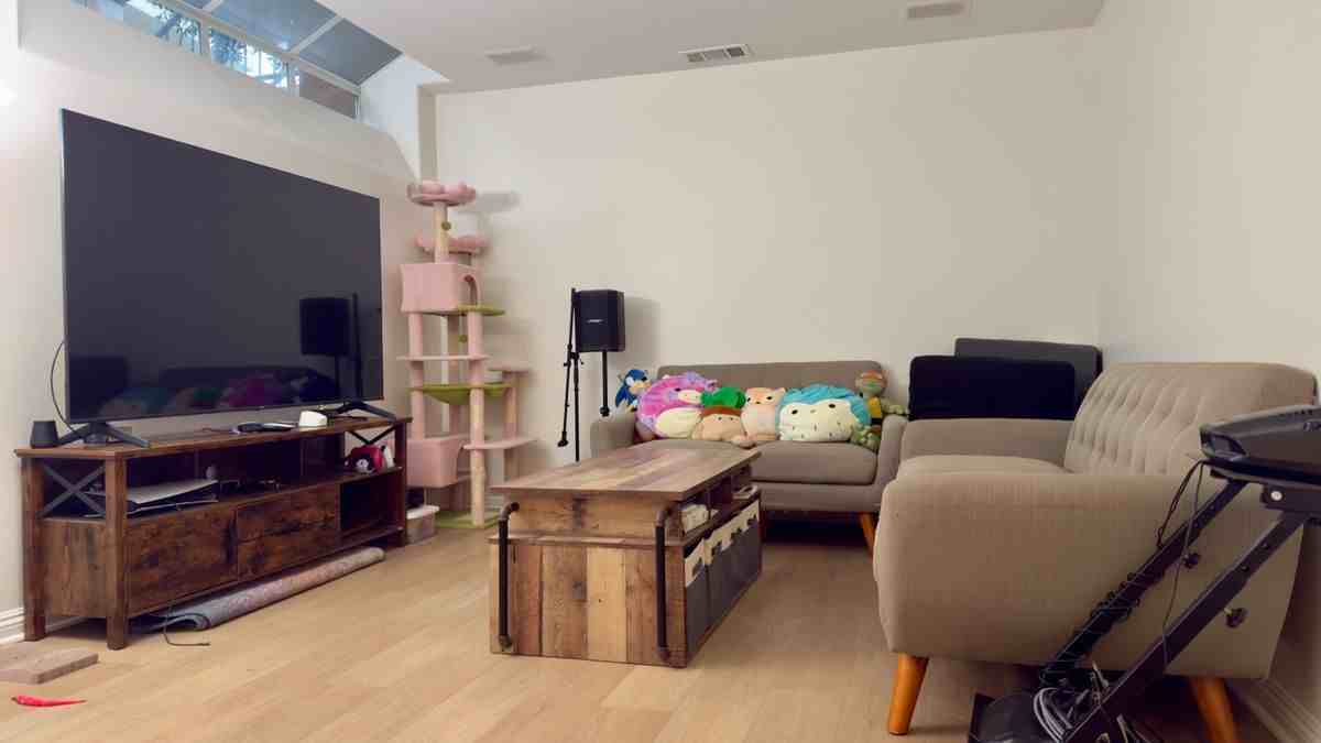 2936 Ballesteros Ln - Photo 3 of 10