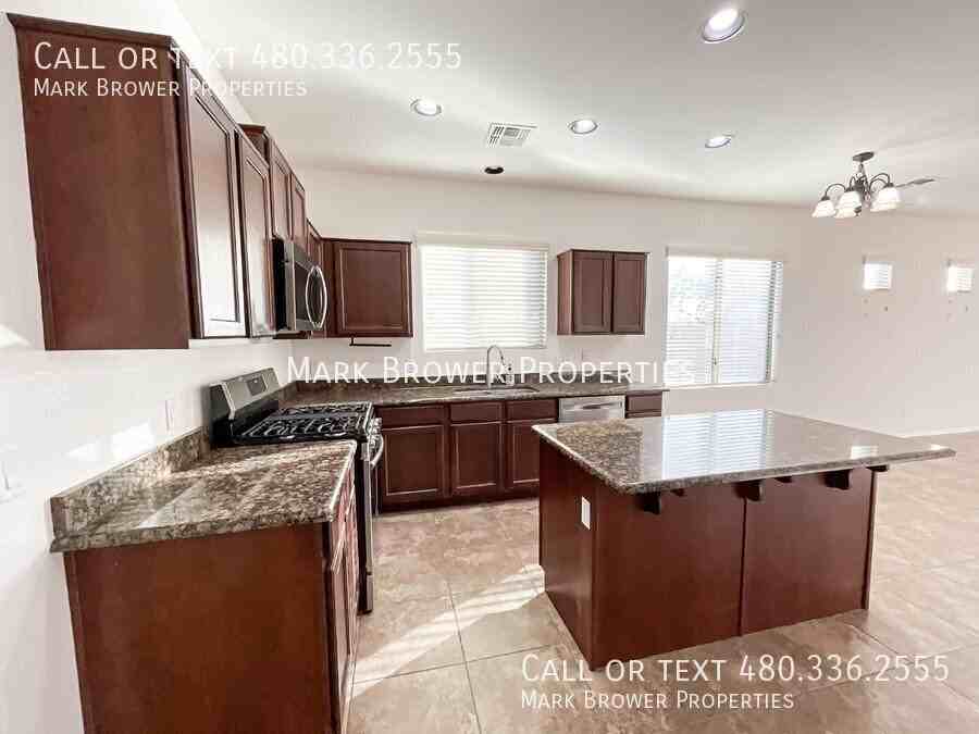 21938 S 215th St - Photo 2 of 21