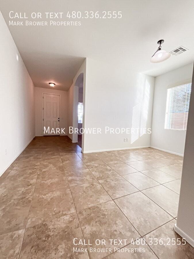 21938 S 215th St - Photo 3 of 21