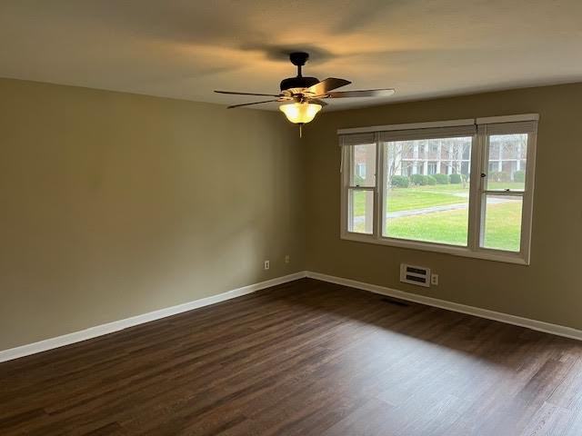 102 Boyd Dr #3B - Photo 3 of 11