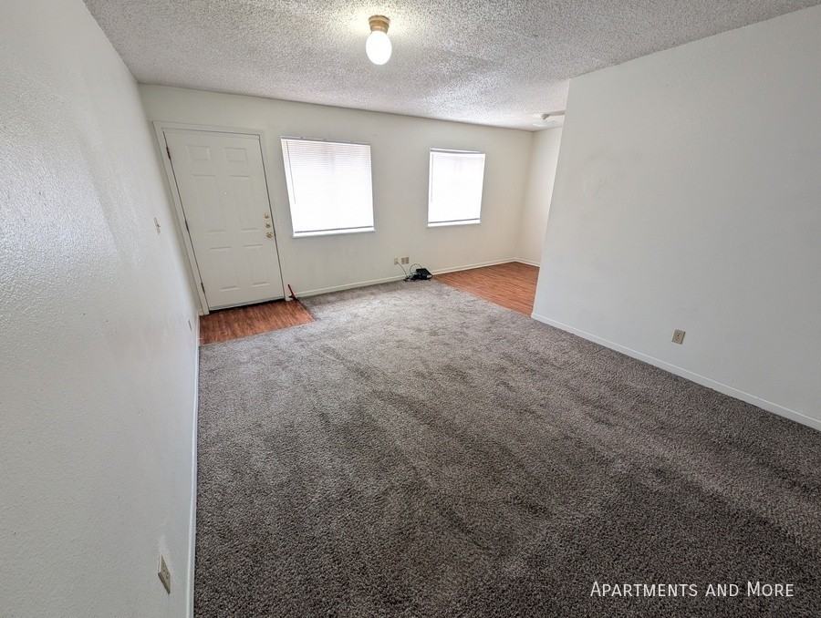 1021 Chestnut St #F20 - Photo 5 of 13