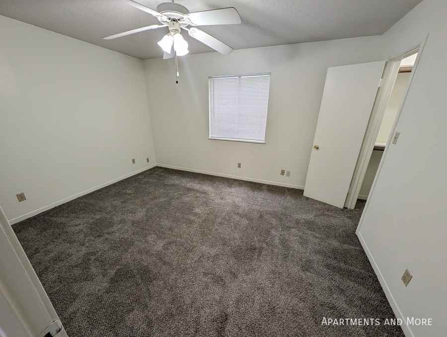 1021 Chestnut St #F20 - Photo 6 of 13