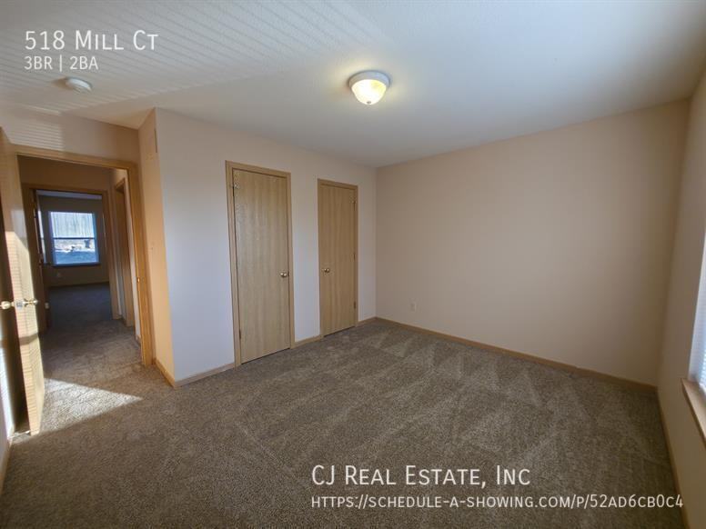 518 Nw Mill Ct - Photo 7 of 11