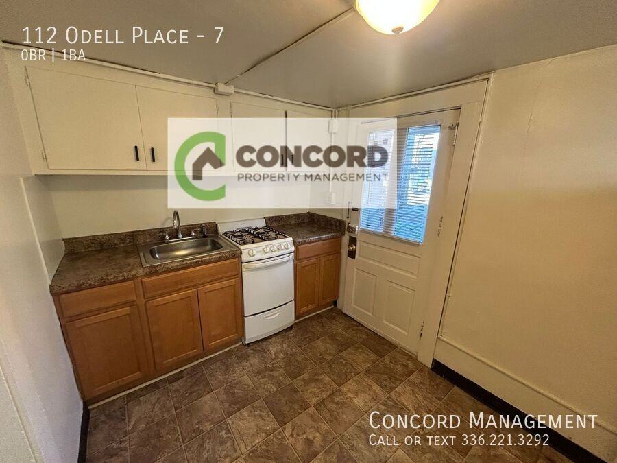 112 Odell Pl #7 - Photo 5 of 7