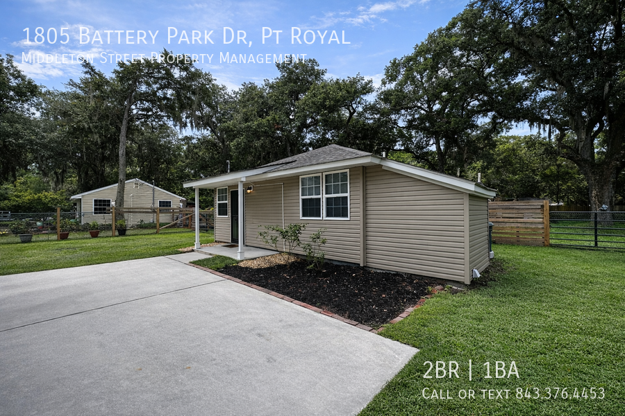 1805 Battery Park Dr - Photo 2 of 27