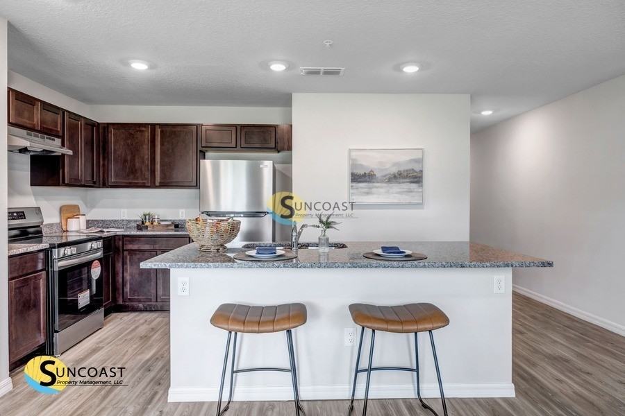 12728 Buffing Rd - Photo 5 of 15