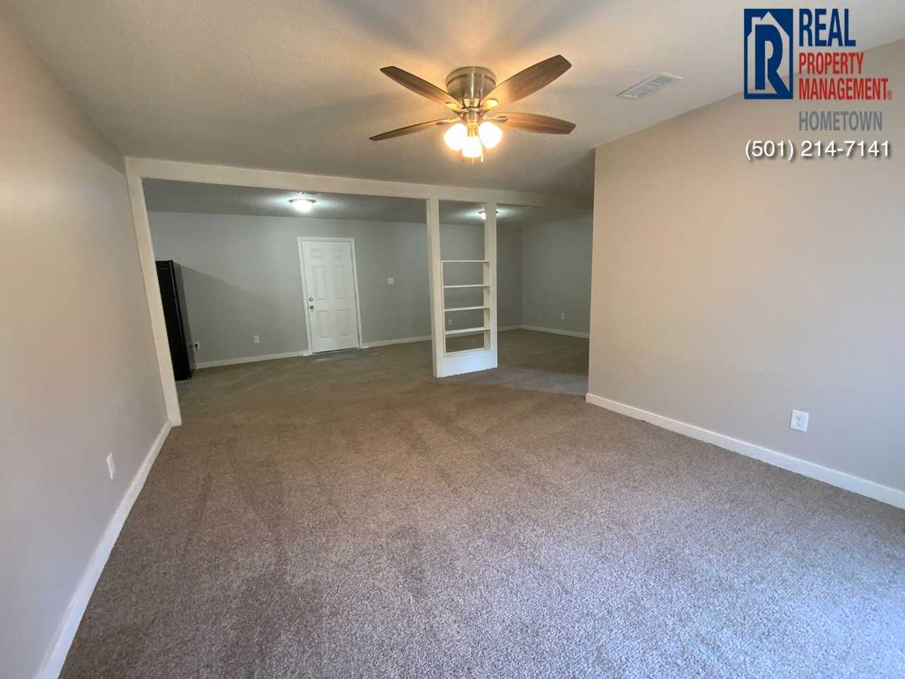 14225 Clayton Dr - Photo 2 of 10