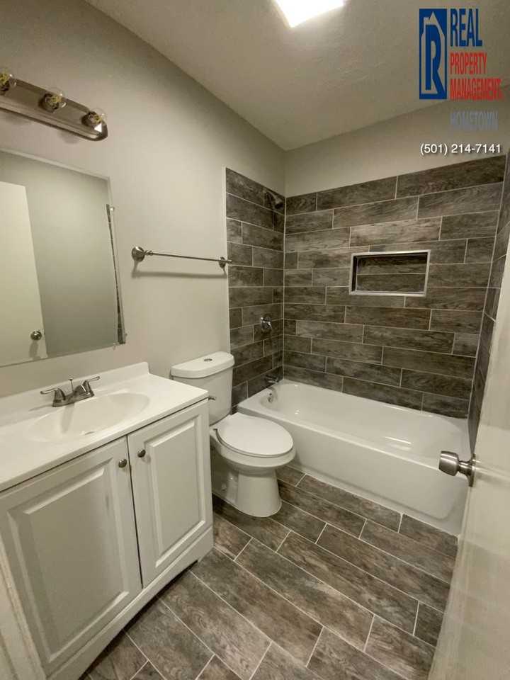 14225 Clayton Dr - Photo 5 of 10