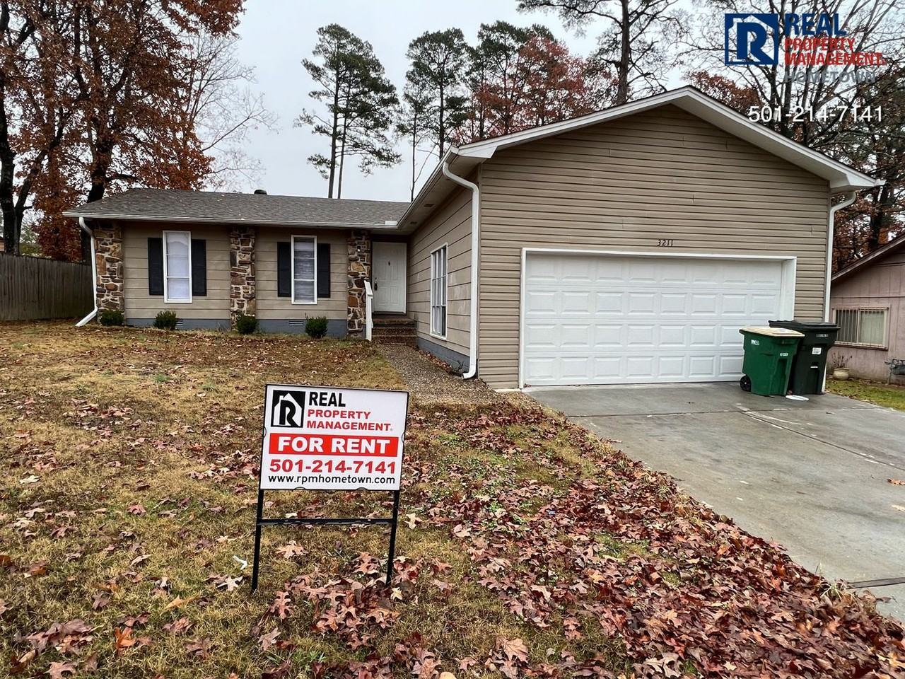 3211 Duke Ct - Photo 2 of 19