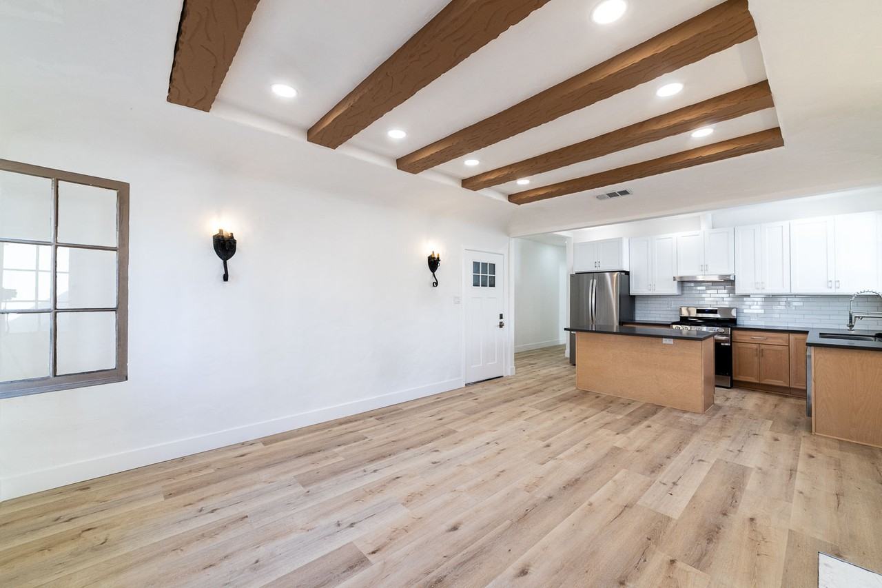 6218 Orange St - Photo 4 of 18