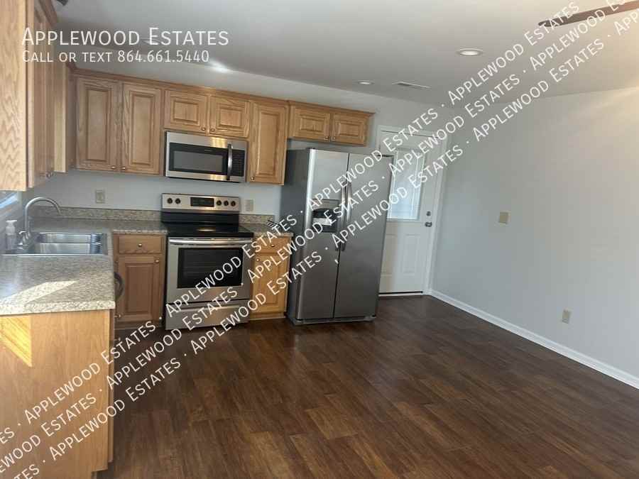 236 Rigs Dr #B - Photo 2 of 12