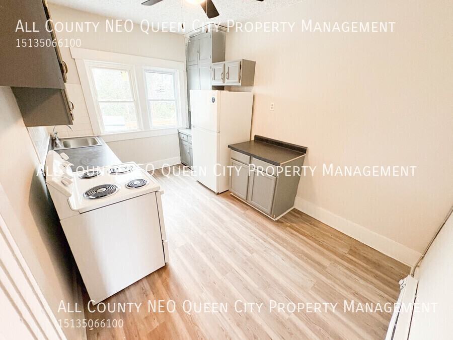 499 S Detroit St #6 - Photo 6 of 14