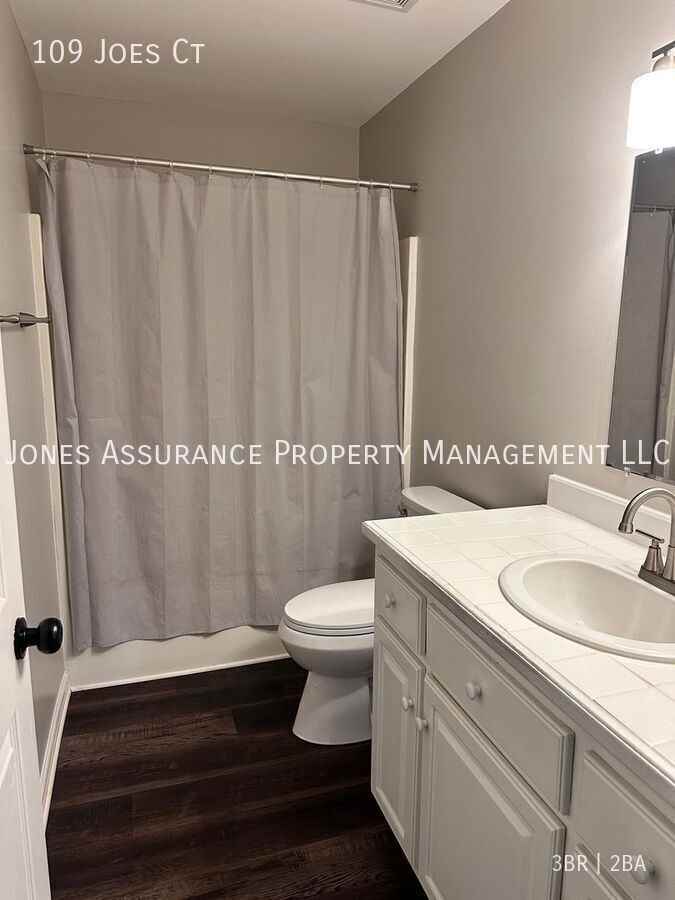 109 Joes Ct - Photo 2 of 9